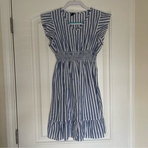 EUC SHEIN nautical style blue and white striped dress with ruffle hem sz M
